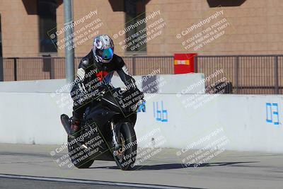 media/Nov-26-2022-Fastrack Riders (Sat) [[b001e85eef]]/Level 2/Session 1 Front Straight/